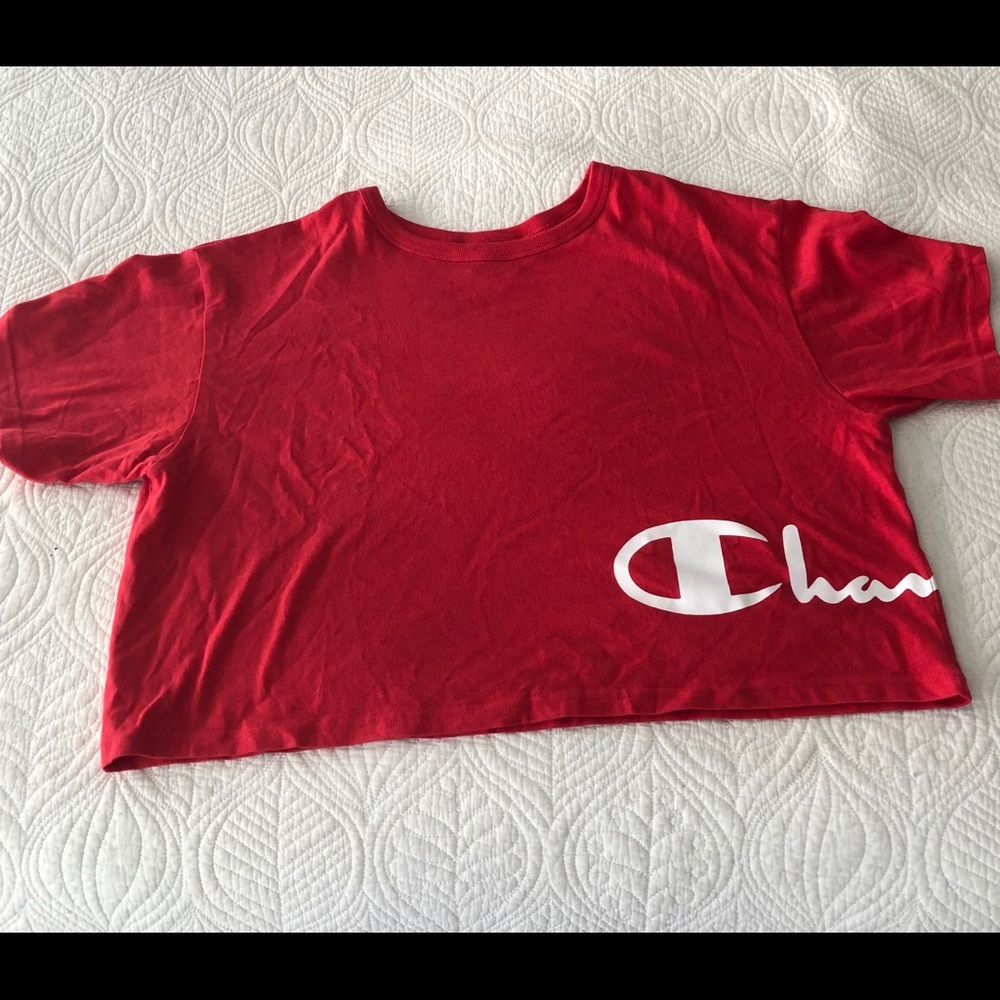 NWOT CHAMPION CROPPED TEE